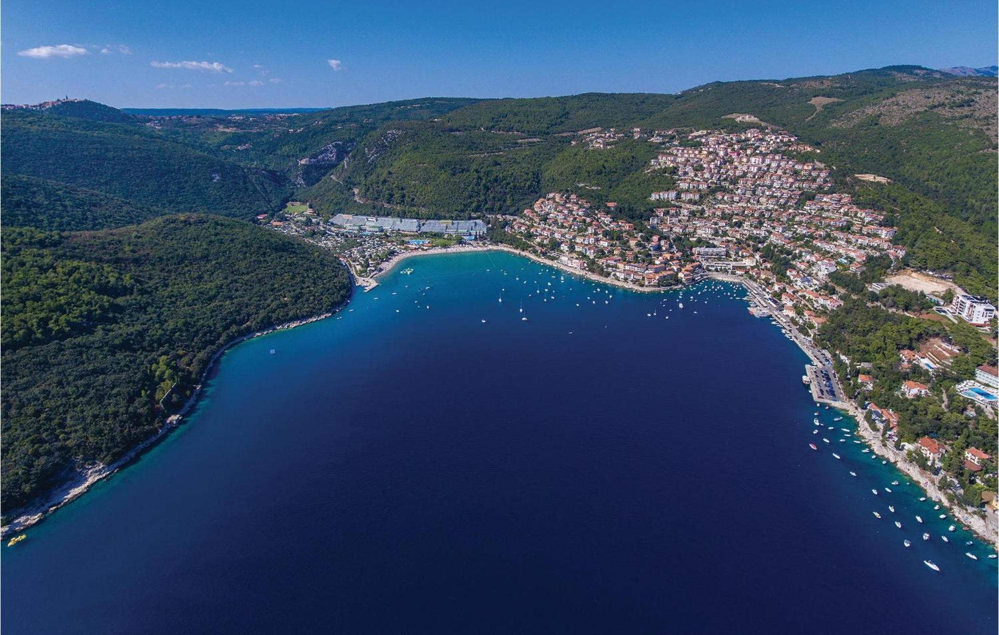 2 Bedroom Gorgeous Apartment In Labin Raša 외부 사진